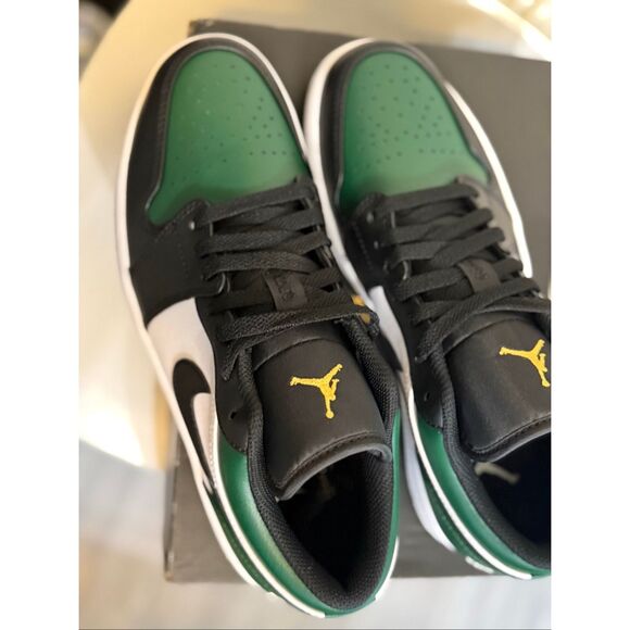 Air Jordan 1 Men's Low Top Green Toe Athletic Sneaker Shoes Multicolor Size 8.5 - Picture 4 of 16